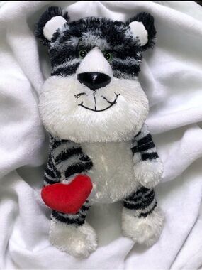 Hallmark Leonardo Talking Valentine Cat Plush 12” Black Gray Striped Heart Moves